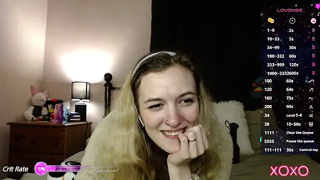 Snapshot of EllieeRose chatting on March 14, 2025, 12:21 am EllieeRose online show from March 14, 2025, 12:21 am