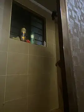 Muak  online show from February 2, 2025, 6:15 am