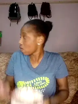 SweetWhisper online show from November 11, 2025, 11:43 am