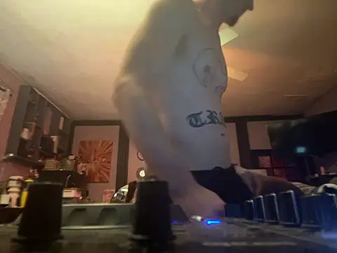 trash4cash online show from April 8, 2026, 5:35 pm