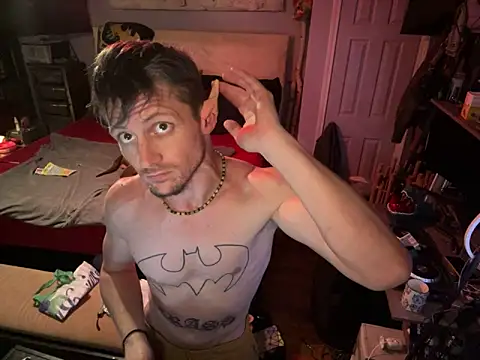 trash4cash online show from May 4, 2026, 8:16 pm