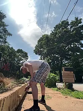 trash4cash online show from May 12, 2026, 8:06 pm