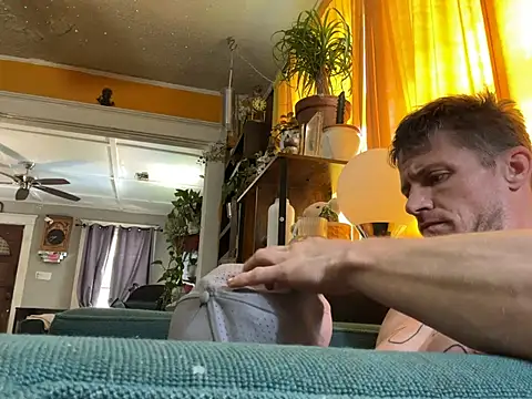 trash4cash online show from July 14, 2026, 6:13 pm