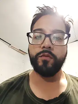 Snapshot of Rikipollav chatting on January 31, 2026, 9:46 pm Rikipollav online show from January 31, 2026, 9:46 pm