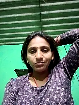 Baby  Shreya online show from December 17, 2025, 9:10 pm