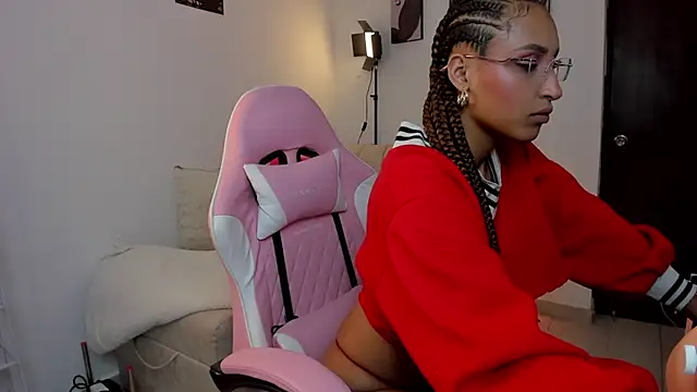 Snapshot of mulata_1ch chatting on September 15, 2025, 12:54 am mulata 1ch online show from September 15, 2025, 12:54 am