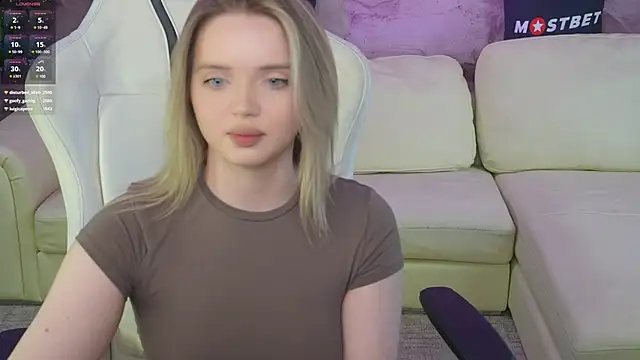 Snapshot of Cassy-Celestial_ chatting on January 9, 2025, 2:54 am Cassy-Celestial online show from January 9, 2025, 2:54 am