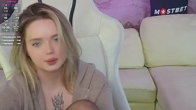 Snapshot of Cassy-Celestial_ chatting on January 9, 2025, 5:55 am Cassy-Celestial online show from January 9, 2025, 5:55 am