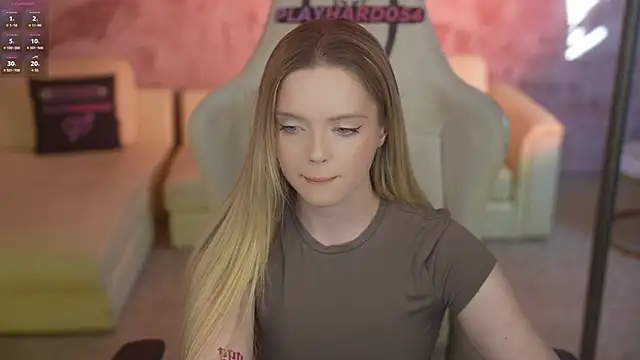 Snapshot of Cassy-Celestial_ chatting on February 1, 2026, 8:46 am Cassy-Celestial online show from February 1, 2026, 8:46 am