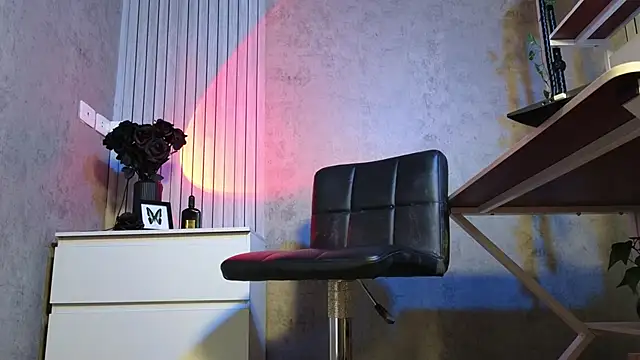Snapshot of Martha_Hoffman chatting on May 23, 2026, 9:02 am Martha Hoffman online show from May 23, 2026, 9:02 am