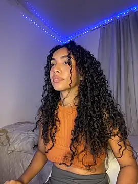 Snapshot of nicoleebony1 chatting on October 29, 2025, 7:48 pm nicoleebony1 online show from October 29, 2025, 7:48 pm