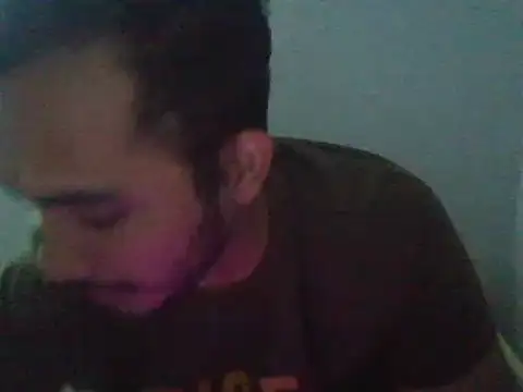 Snapshot of alesssterling chatting on November 13, 2025, 5:34 pm alesssterling online show from November 13, 2025, 5:34 pm