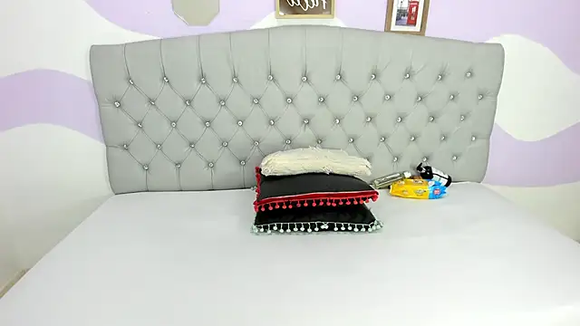 Snapshot of BRIYITHMENA chatting on September 19, 2025, 2:51 pm BRIYITHMENA online show from September 19, 2025, 2:51 pm