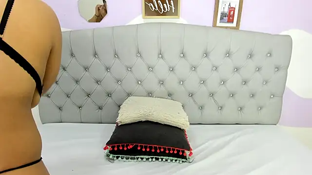 Snapshot of BRIYITHMENA chatting on November 11, 2025, 1:55 pm BRIYITHMENA online show from November 11, 2025, 1:55 pm