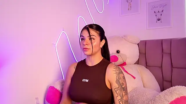 Snapshot of SophiaKarson chatting on November 13, 2025, 6:40 pm SophiaKarson online show from November 13, 2025, 6:40 pm