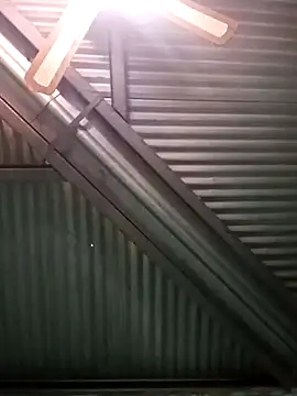 HandsomeBuoyy21 online show from April 18, 2026, 10:30 am