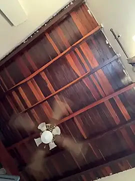 tom thick online show from October 15, 2025, 9:26 pm