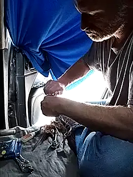 Snapshot of FloppyPickle4u chatting on February 14, 2025, 8:26 pm FloppyPickle4u online show from February 14, 2025, 8:26 pm