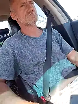 Snapshot of FloppyPickle4u chatting on March 2, 2025, 8:29 pm FloppyPickle4u online show from March 2, 2025, 8:29 pm