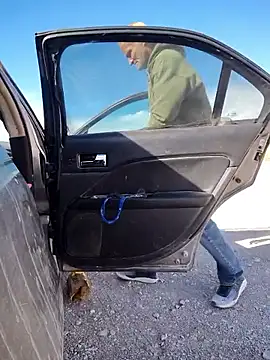 Snapshot of FloppyPickle4u chatting on March 3, 2025, 10:20 pm FloppyPickle4u online show from March 3, 2025, 10:20 pm