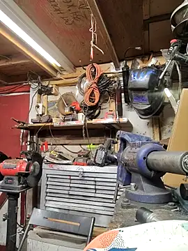 Snapshot of FloppyPickle4u chatting on March 12, 2025, 2:52 am FloppyPickle4u online show from March 12, 2025, 2:52 am