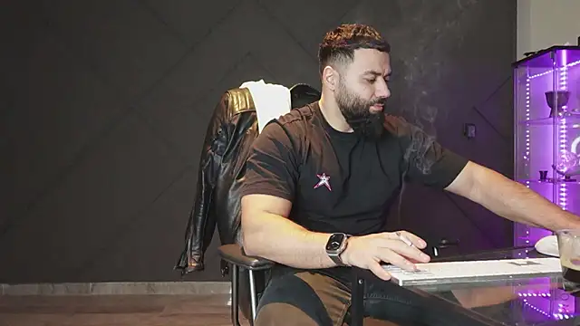 mattmasterss online show from February 28, 2026, 8:10 pm