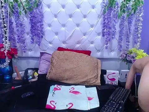 Snapshot of Brith_Adams chatting on December 21, 2024, 6:41 am Brith Adams online show from December 21, 2024, 6:41 am