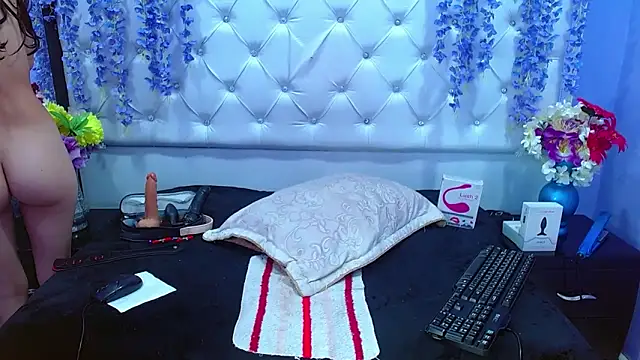 Snapshot of Brith_Adams chatting on December 28, 2024, 5:44 am Brith Adams online show from December 28, 2024, 5:44 am