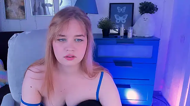 AlicePopsy online show from November 30, 2025, 11:36 am