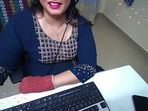 Snapshot of Arushisingh8888 chatting on October 4, 2025, 12:14 pm Arushisingh8888 online show from October 4, 2025, 12:14 pm