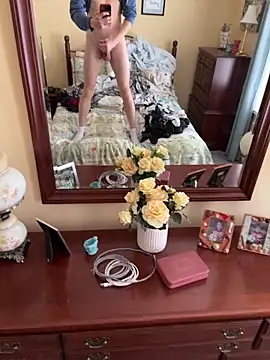 sixincher601 online show from January 4, 2025, 5:05 pm