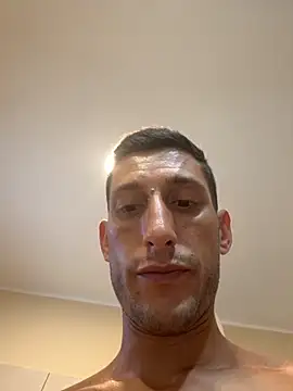 Snapshot of Gionnytav chatting on September 13, 2025, 11:43 am Gionnytav online show from September 13, 2025, 11:43 am