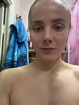 Snapshot of AlisaKissss chatting on January 7, 2025, 7:28 pm AlisaKissss online show from January 7, 2025, 7:28 pm