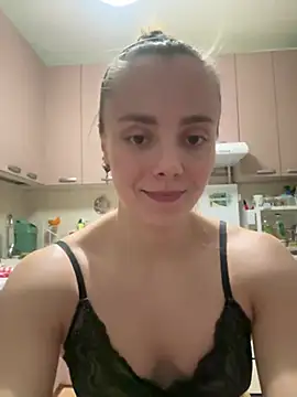 Snapshot of AlisaKissss chatting on January 20, 2025, 7:04 pm AlisaKissss online show from January 20, 2025, 7:04 pm