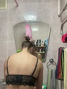 Snapshot of AlisaKissss chatting on January 21, 2025, 6:55 pm AlisaKissss online show from January 21, 2025, 6:55 pm