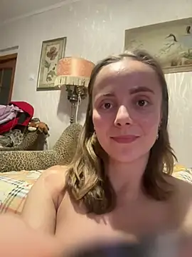 Snapshot of AlisaKissss chatting on January 27, 2025, 9:44 pm AlisaKissss online show from January 27, 2025, 9:44 pm