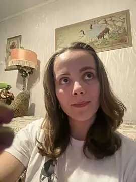 Snapshot of AlisaKissss chatting on February 14, 2025, 7:54 pm AlisaKissss online show from February 14, 2025, 7:54 pm