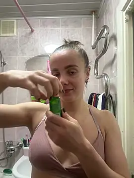 Snapshot of AlisaKissss chatting on February 25, 2025, 6:53 pm AlisaKissss online show from February 25, 2025, 6:53 pm