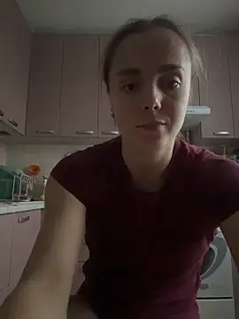 Snapshot of AlisaKissss chatting on November 11, 2025, 10:37 am AlisaKissss online show from November 11, 2025, 10:37 am