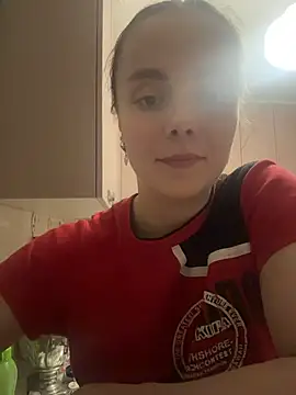 AlisaKissss online show from April 3, 2026, 7:45 pm