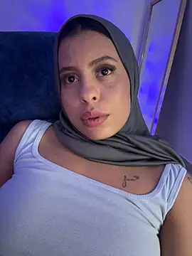 Snapshot of JannaNader12 chatting on March 9, 2025, 9:14 pm JannaNader12 online show from March 9, 2025, 9:14 pm