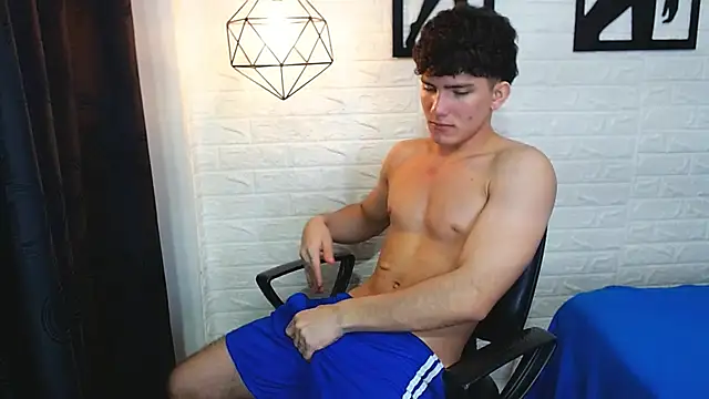 Snapshot of james_scott18 chatting on December 2, 2024, 3:37 am james scott18 online show from December 2, 2024, 3:37 am