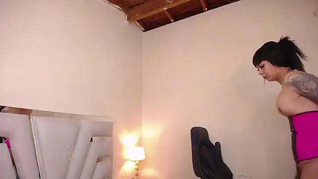 Exotic  XXX online show from February 15, 2026, 8:38 pm