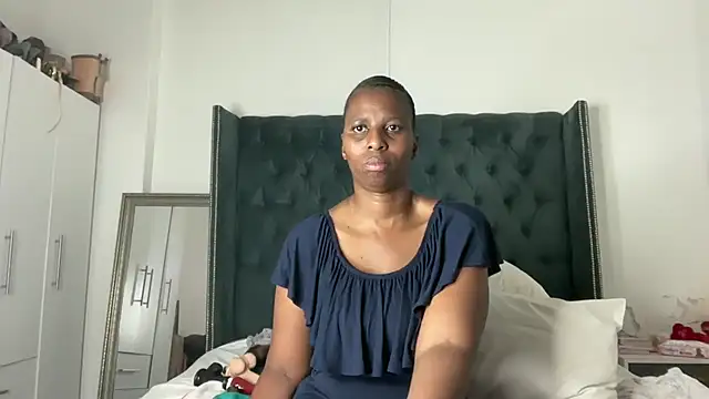 Snapshot of Kadibabe chatting on March 10, 2025, 1:32 pm Kadibabe online show from March 10, 2025, 1:32 pm