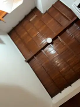 emiss  online show from November 29, 2025, 3:37 pm