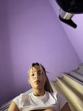 emiss  online show from February 15, 2026, 5:20 pm