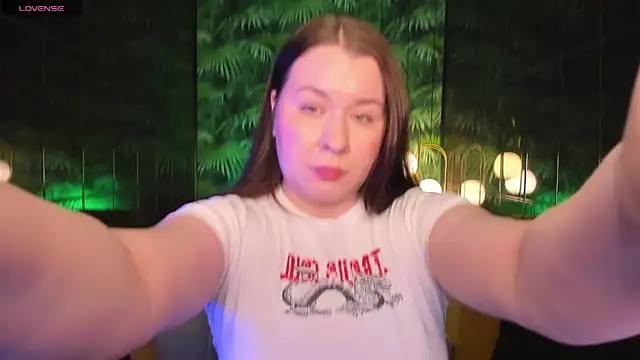 Snapshot of ShedarBrooks chatting on December 23, 2024, 5:39 am ShedarBrooks online show from December 23, 2024, 5:39 am