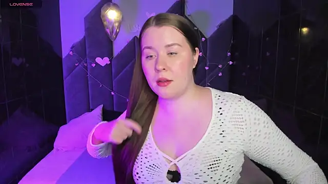 ShedarBrooks online show from February 18, 2025, 5:31 am