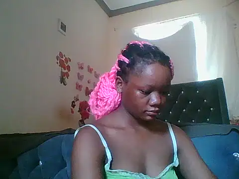 Snapshot of HotJeylee chatting on December 16, 2025, 2:11 pm HotJeylee online show from December 16, 2025, 2:11 pm