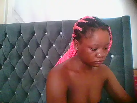 Snapshot of HotJeylee chatting on December 19, 2025, 7:26 am HotJeylee online show from December 19, 2025, 7:26 am